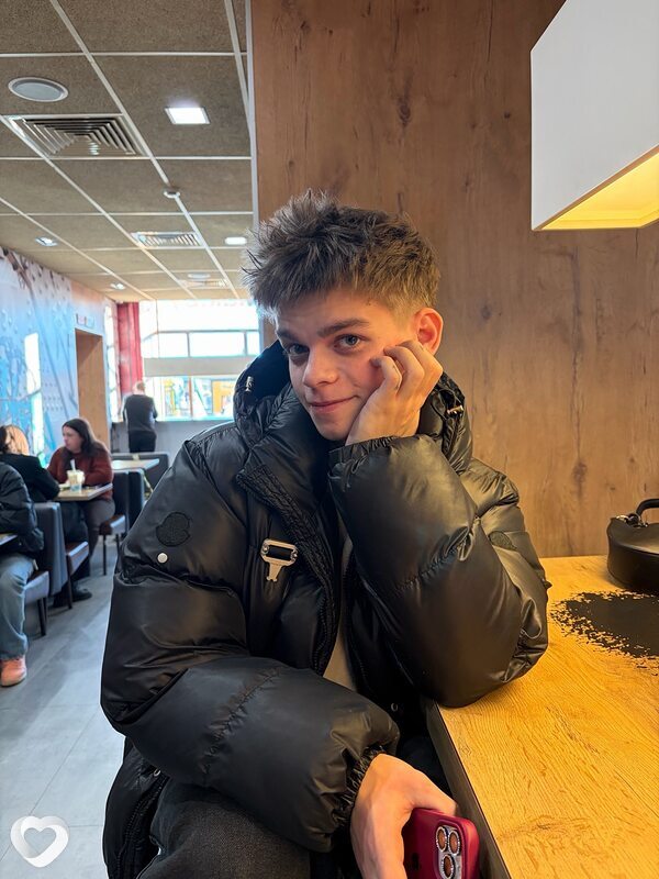 Александр, 21, Минске — анкета №4134648