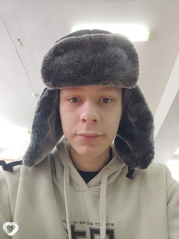 Максим, 23, Ульяновске — анкета №4135471