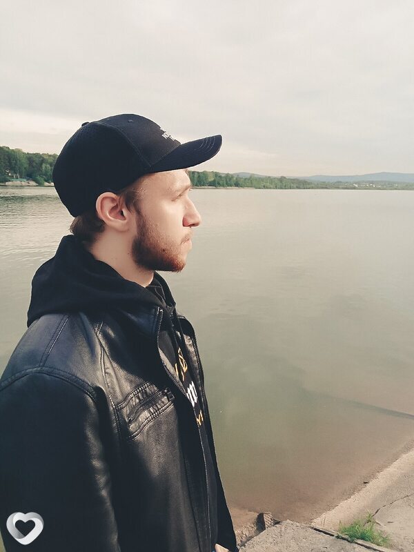 Артем, 23, Прокопьевске — анкета №4135865