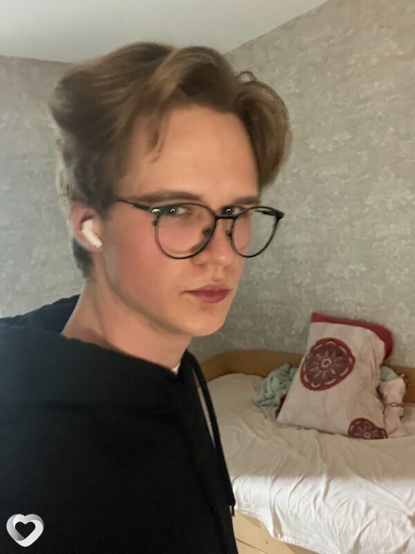 Алексей, 19, Екатеринбурге — анкета №4136444