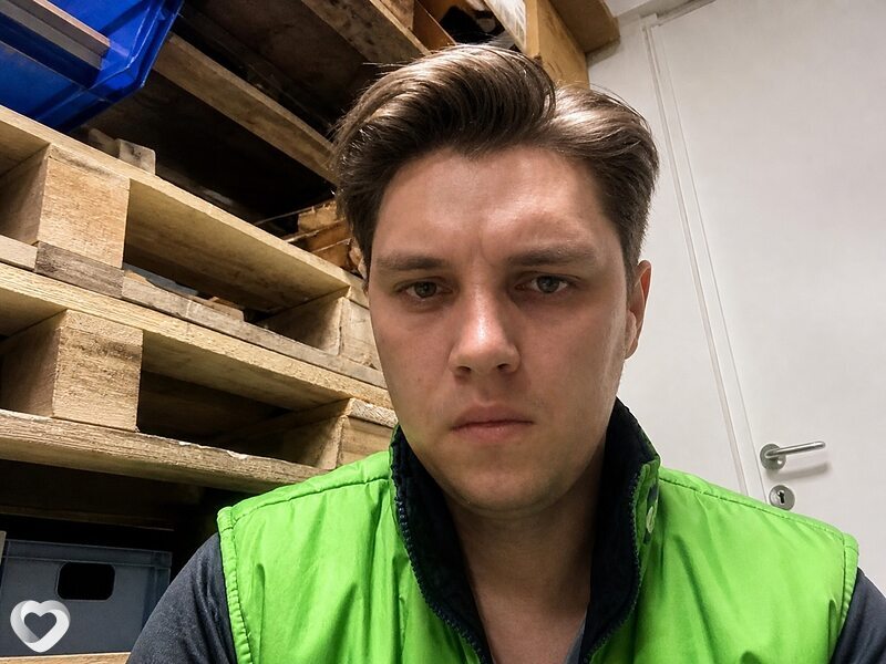 Виталий, 23, Темиртау — анкета №4136543