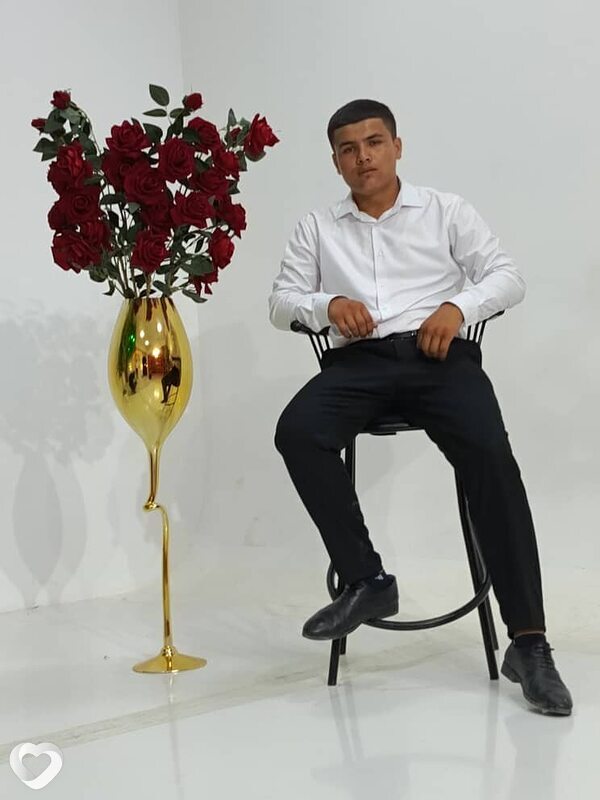 Бек, 25, Истре — анкета №4137457