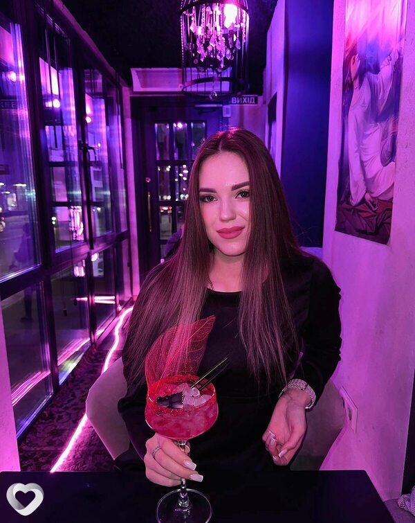 Аня, 27, Харькове — анкета №4137490