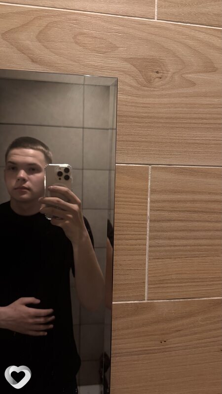 Константин, 19, Луге — анкета №4138340