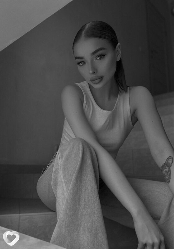 Олечка, 20, Красноярске — анкета №4138745