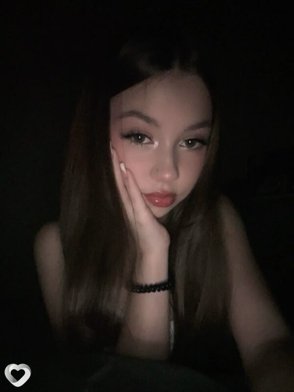 Ксения, 18, Барнауле — анкета №4139158