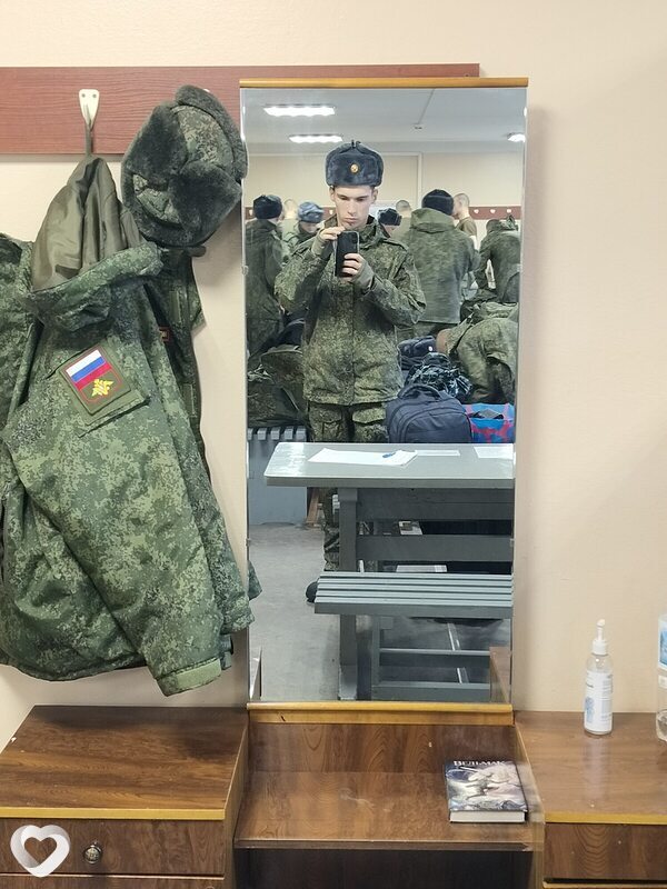 Антон, 20, Архангельске — анкета №4139175