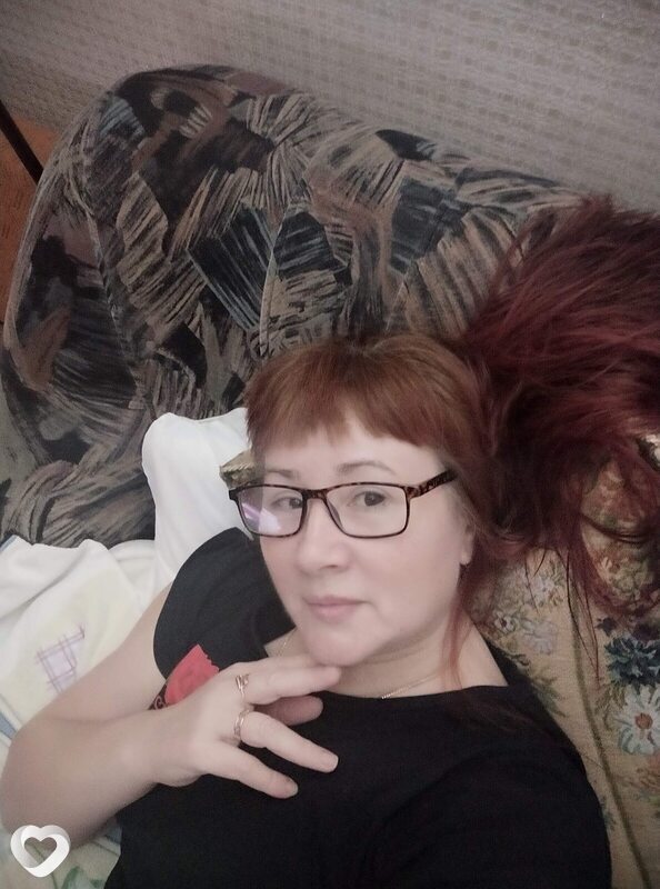 Лола, Реж