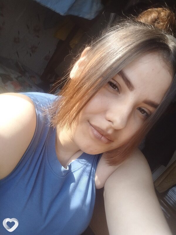 Ксения, 22, Ангарске — анкета №4139637