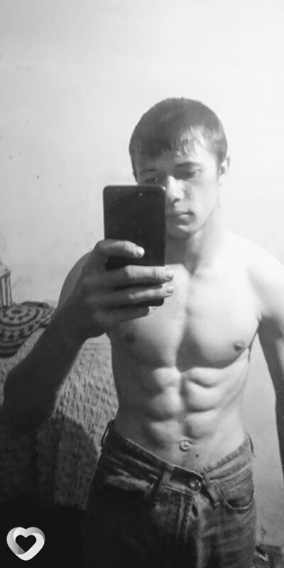 Серёжа, 23, Новосибирске — анкета №4139730
