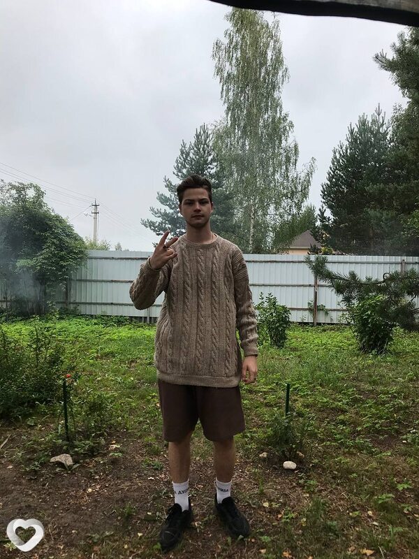 Лев, 20, Москве — анкета №4140096