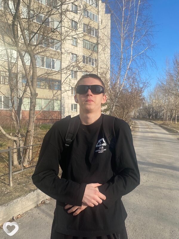 Андрей, 19, Тюмени — анкета №4140648