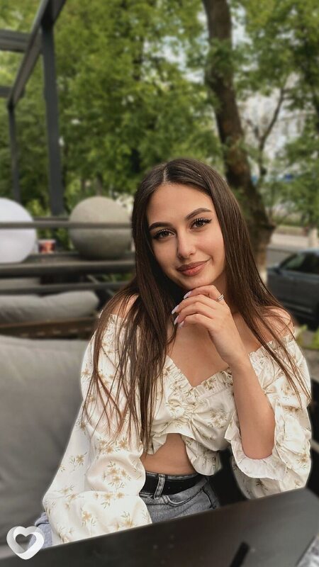 Аліна, 18, Виннице — анкета №4140736