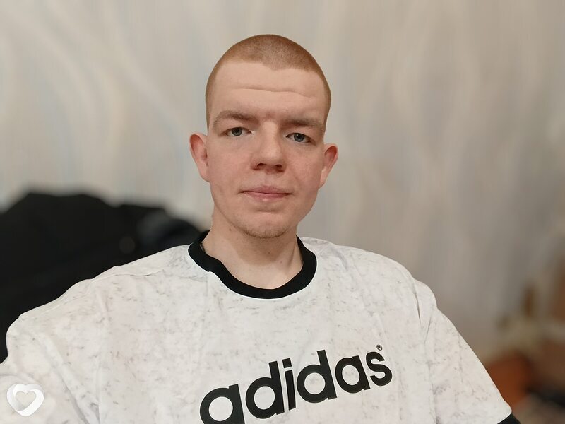 Максим, 23, Лесное — анкета №4141120