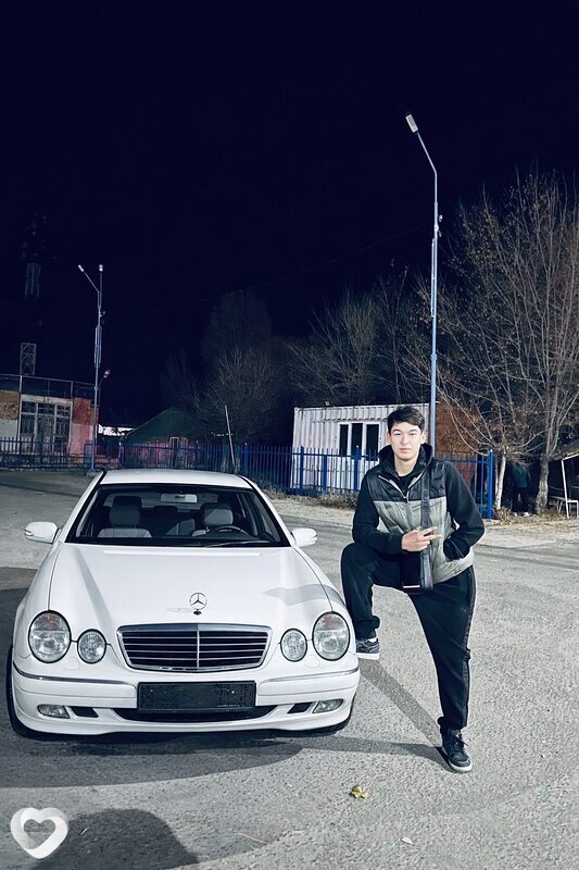 Ырыс, 18, Москве — анкета №4141557