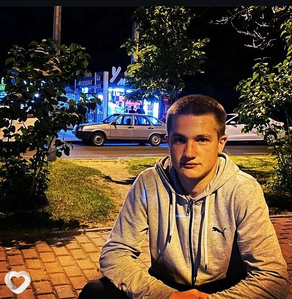 Александр, 23, Москве — анкета №4141266