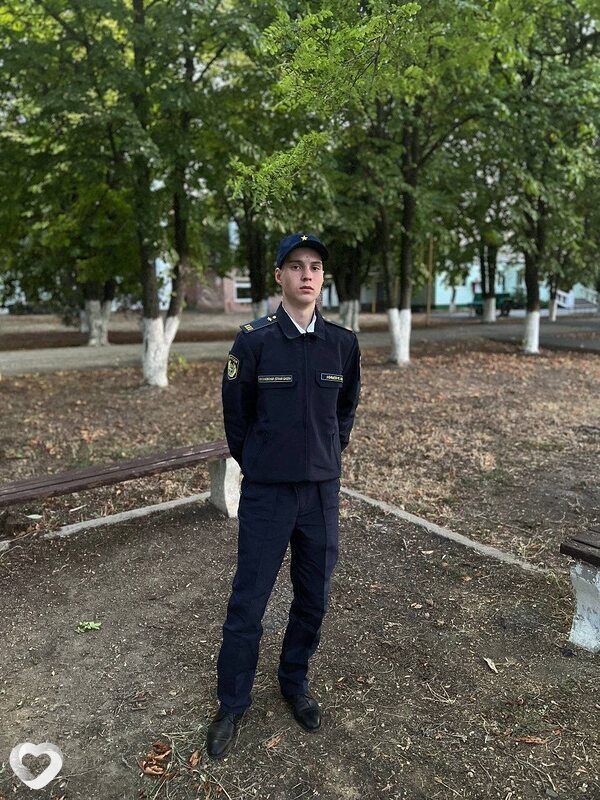 Александр, 18, Феодосии — анкета №4142219