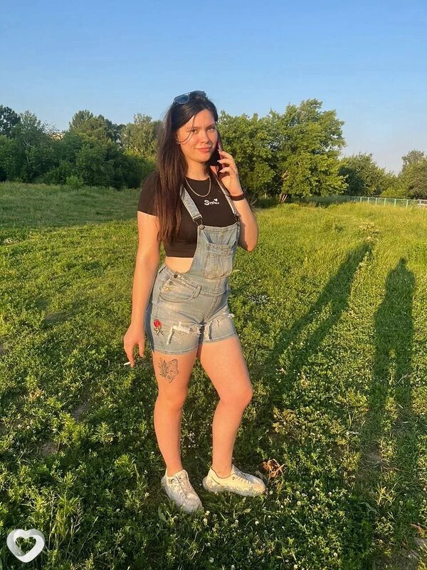 Аня, 21, Барнауле — анкета №4141836