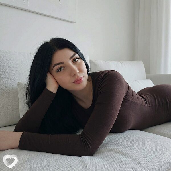 Елена, Саяногорск