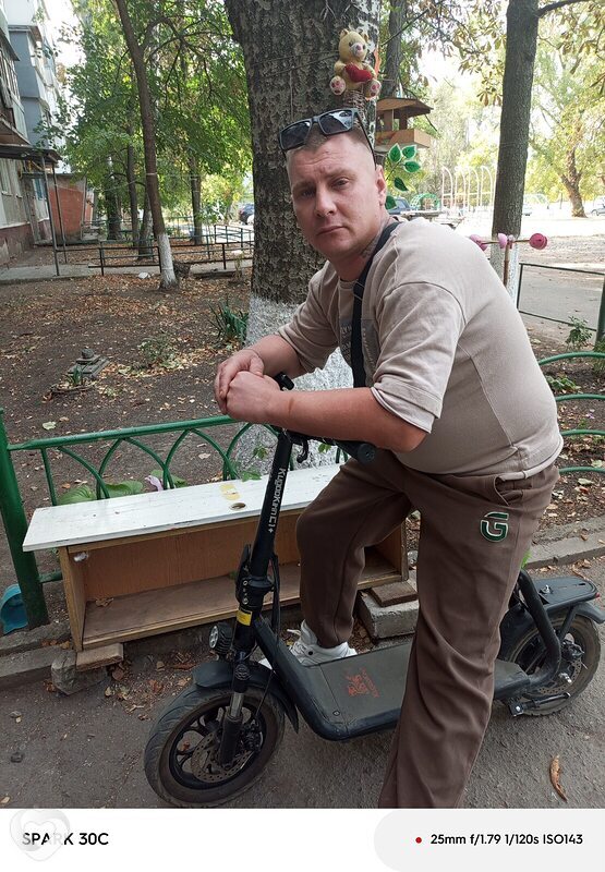 Руслан, 39, Луганске — анкета №4143276