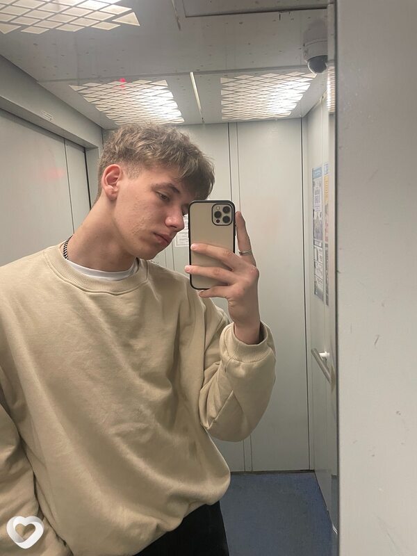 Влад, 18, Минске — анкета №4143652