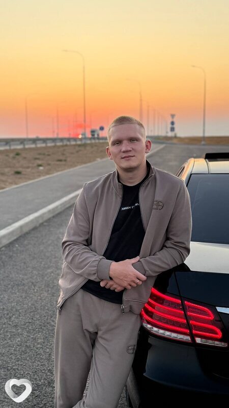 Глеб, 23, Симферополе — анкета №4143816