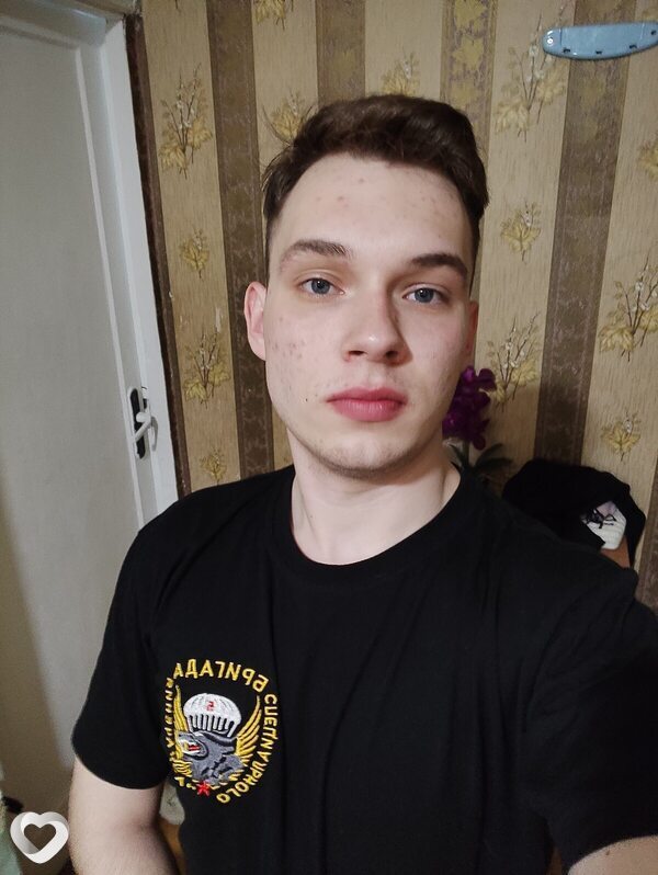 Влад, 23, Солигорске — анкета №4144574