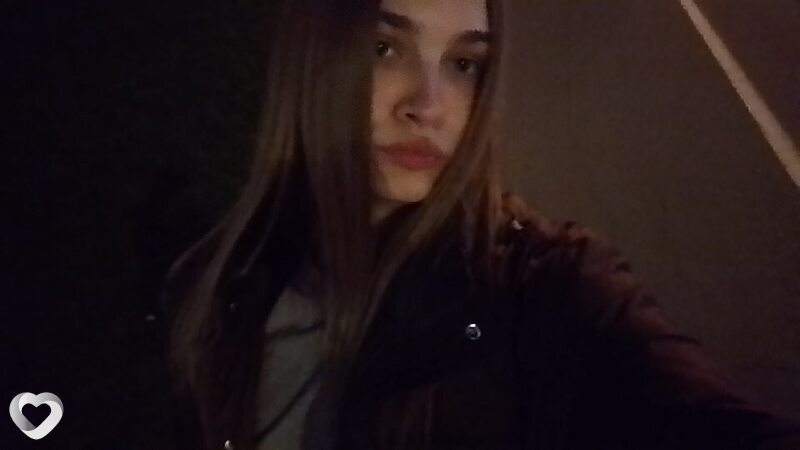 Карина, 18, Москве — анкета №4145205