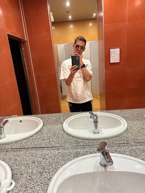 Иван, 27, Астрахани — анкета №4145677