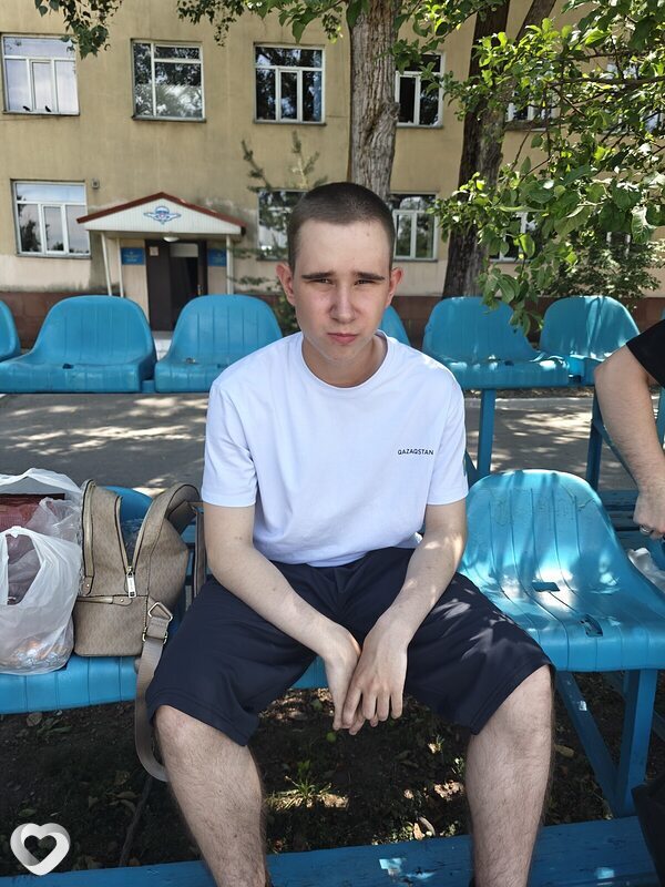 Дима, 20, Алматы — анкета №4145628