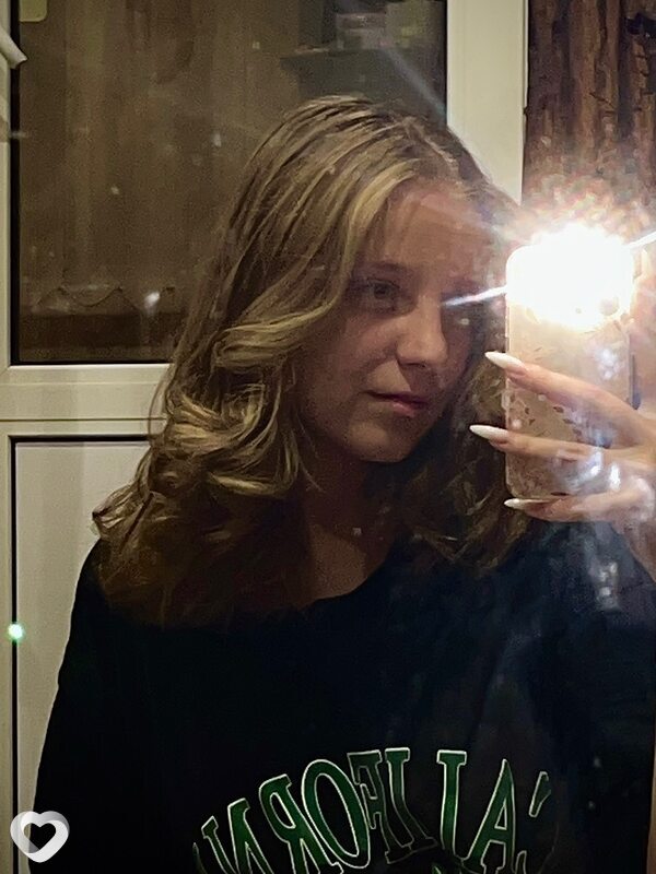 Анна, 19, Ростове-на-Дону — анкета №4146127