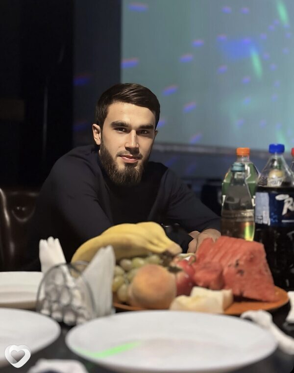 Мухсин, 26, Алуште — анкета №4146335
