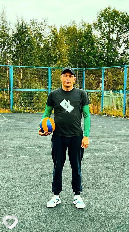 Павел, 35, Кировске — анкета №4146880