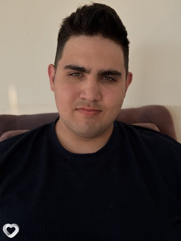 Булат, 18, Казани — анкета №4147085