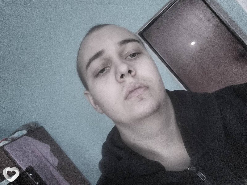 Михаил, 19, Донецке — анкета №4147373