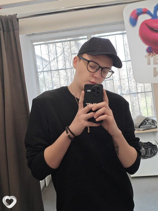 Кирилл, 21, Санкт-Петербурге — анкета №4148371