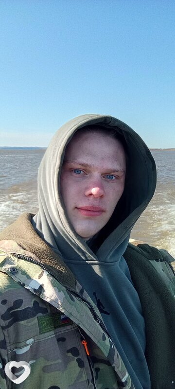 Илья, 22, Амурске — анкета №4148483
