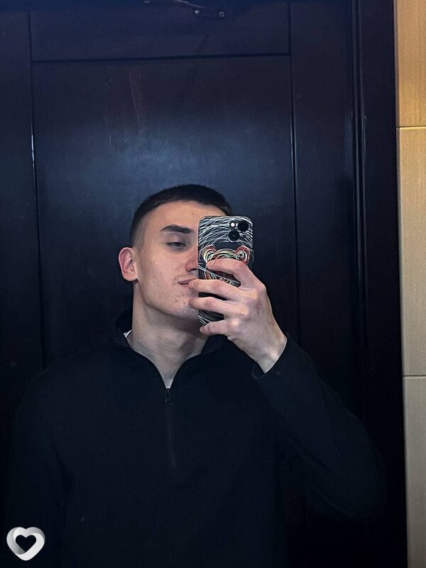 Даня, 20, Новокузнецке — анкета №4149383