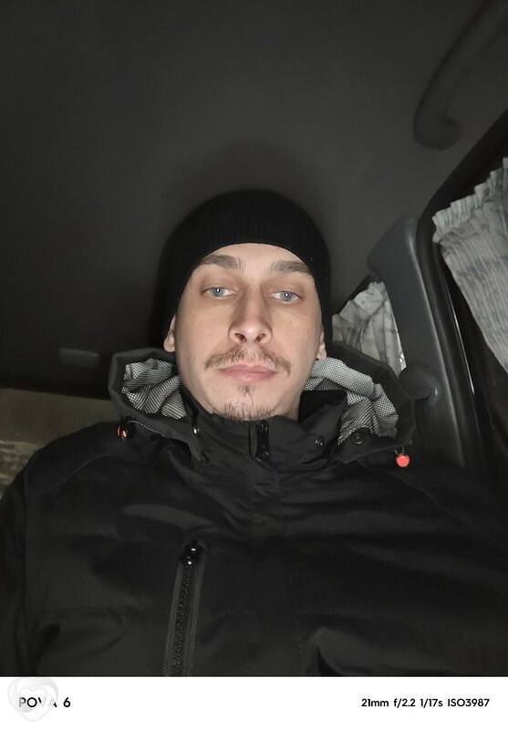 Юрий, 30, Барнауле — анкета №4150216