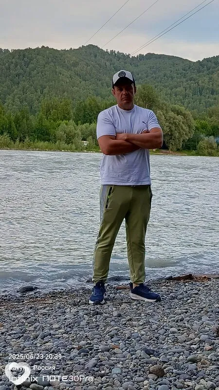Денис, 38, Бийске — анкета №4150222