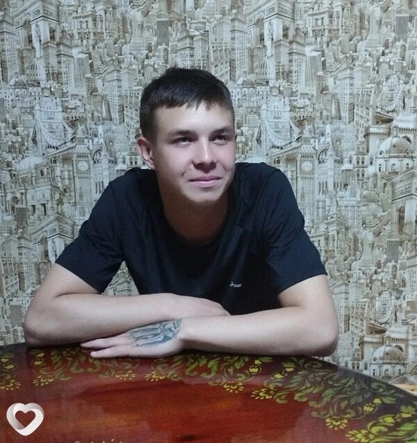 Denis, 23, Чите — анкета №4152478