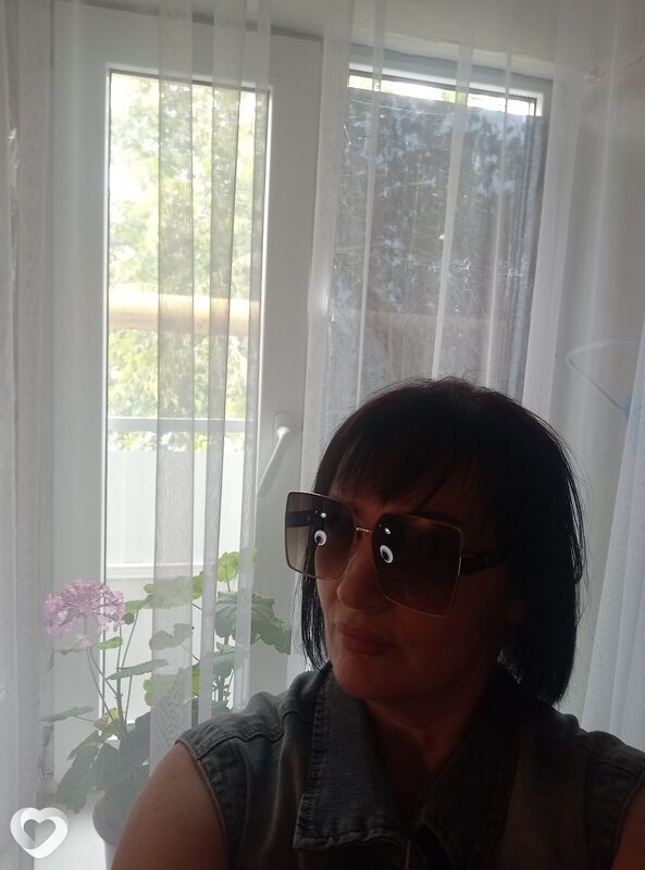 Алина, 41, Ростове-на-Дону — анкета №4151256
