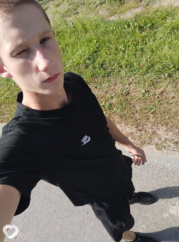 Коля, 20, Могилев — анкета №4151604