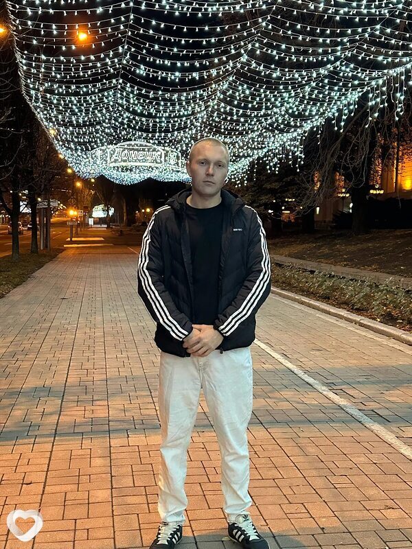 Влад, 27, Луганске — анкета №4152427