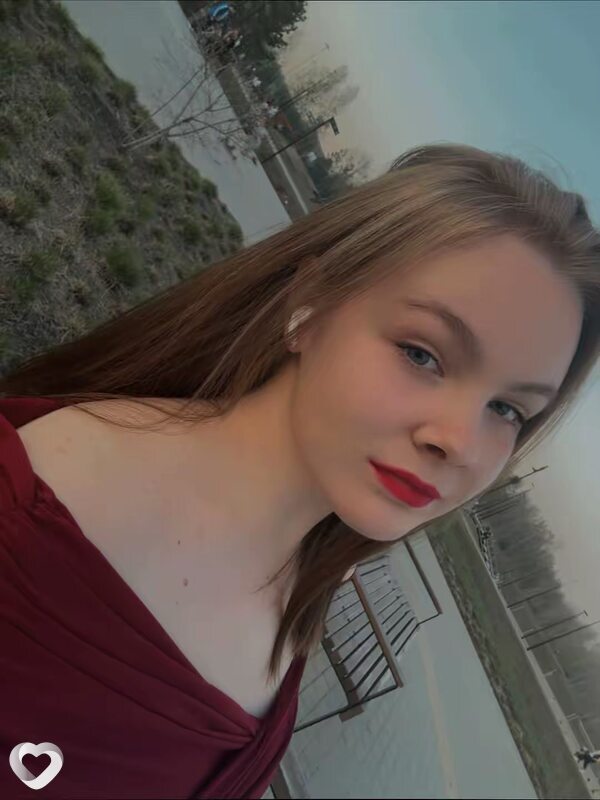 Ника, 18, Новосибирске — анкета №4152626