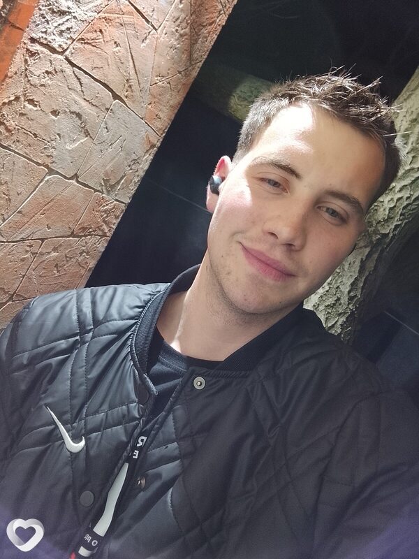 Вадим, 23, Алуште — анкета №4152849
