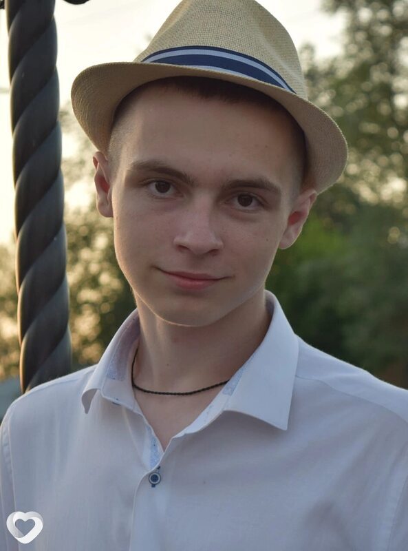 Александр, 23, Курске — анкета №4153229