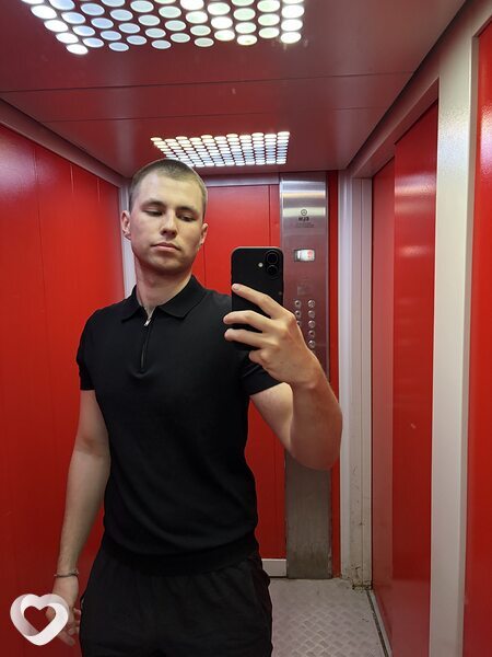 Владимир, 21, Рязани — анкета №4153398