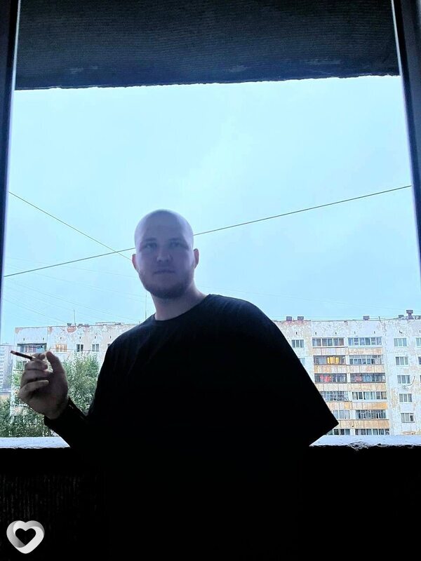 Илья, 21, Екатеринбурге — анкета №4154198