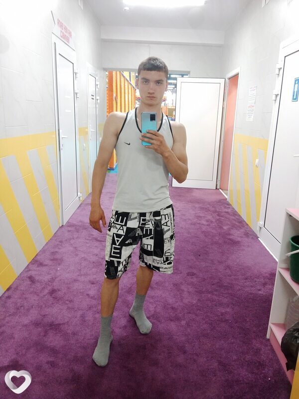 Николай, 19, Усть-Каменогорск — анкета №4154089